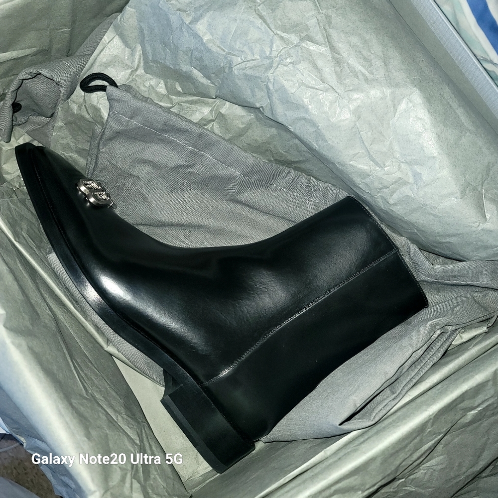 NEW 42 Block Square Leather BB Logo Metal Zip Chelsea Boots